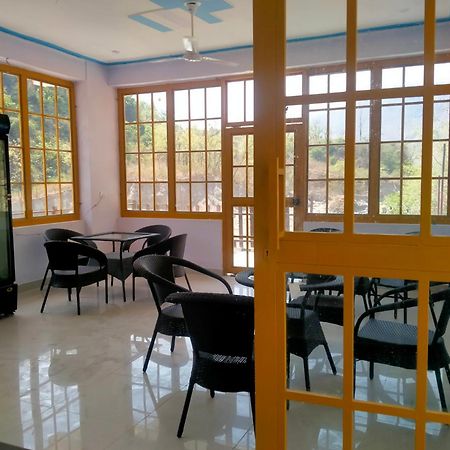 Manbhawan River Resort Kokhliyal Gaon Exterior photo